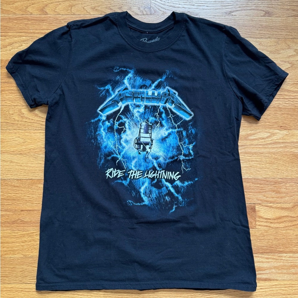 Black Graphic Metallica Ride the Lightning T-Shirt - M